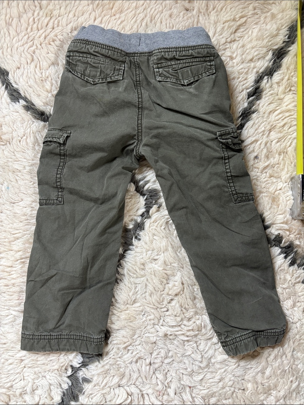 Hanna Andersson Cargo Pants with Knit Waist - Picture 8 of 17
